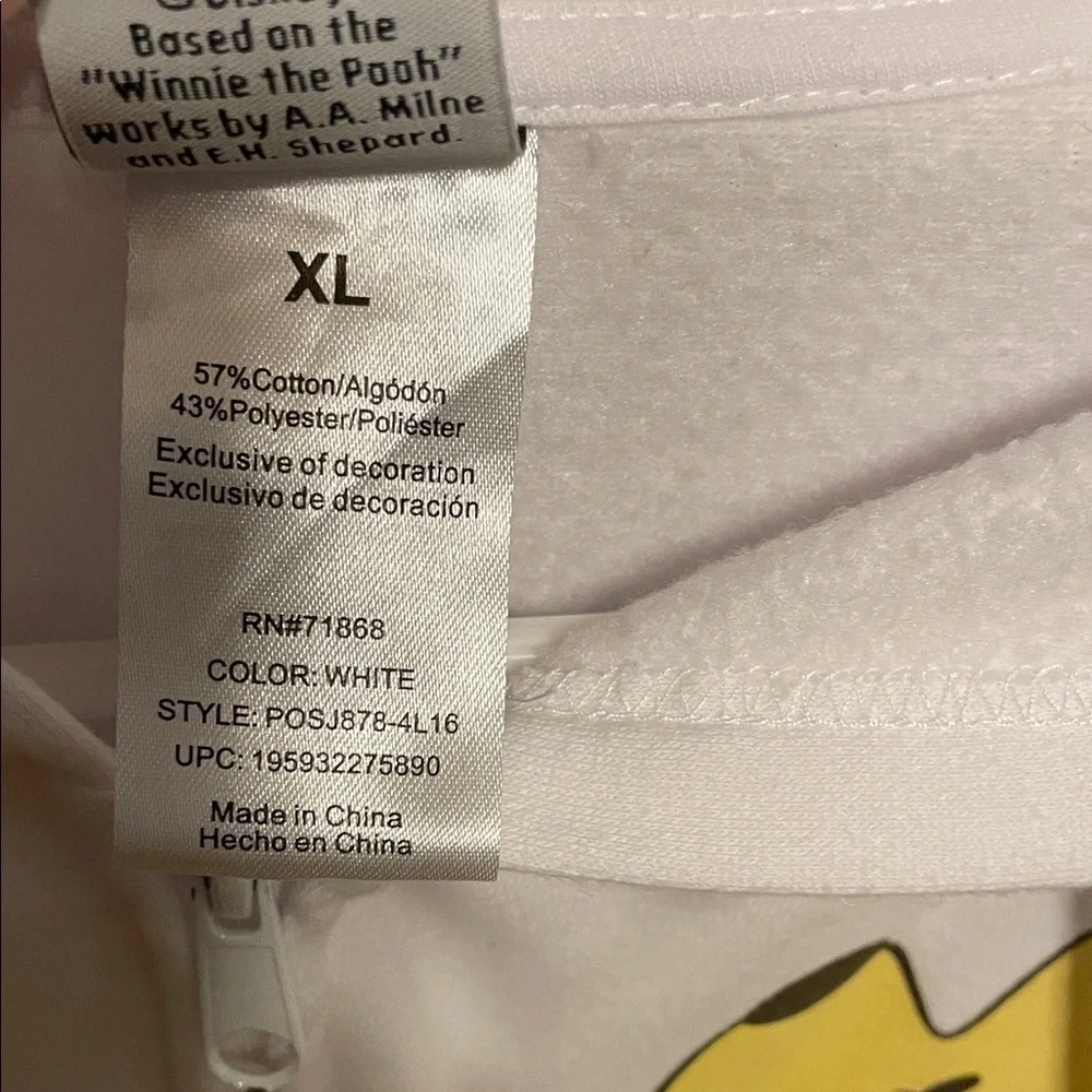 White Woman’s Hoodie Disney Winnie the Pooh - Picture 3 of 8